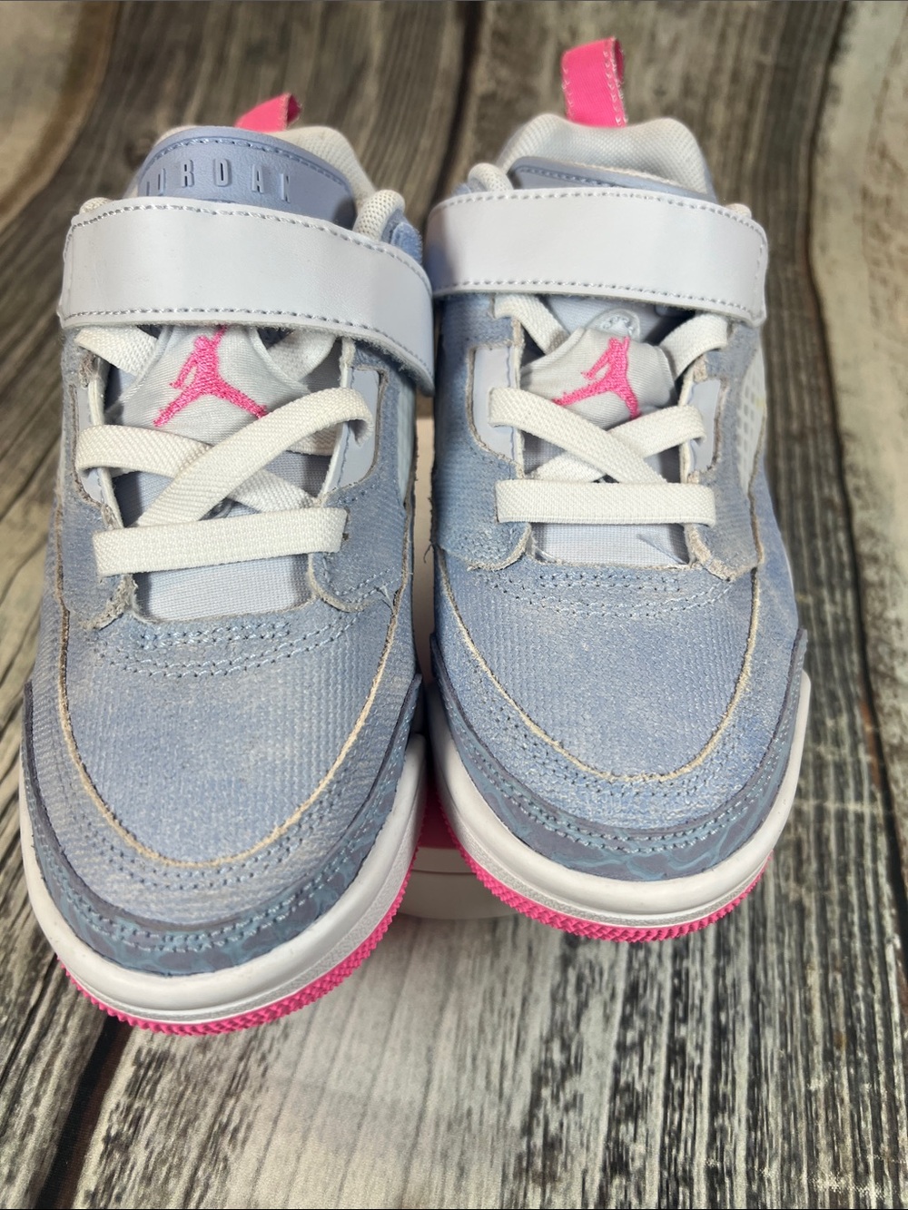 Jordan Kids Light Blue and Pink Velcro Sneakers - Picture 3 of 7